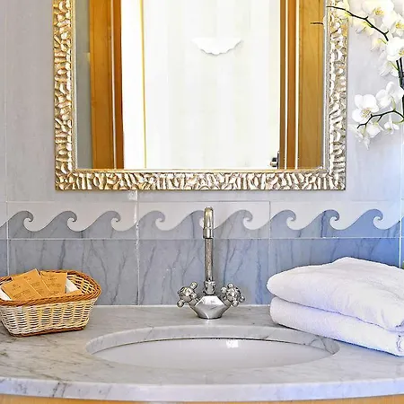 Tre Fontane Hotell