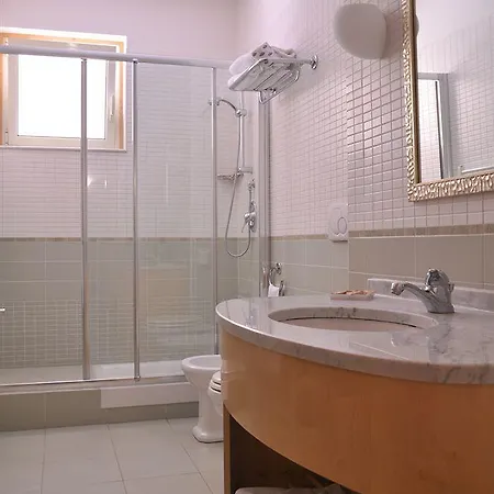 Tre Fontane Otel 4*